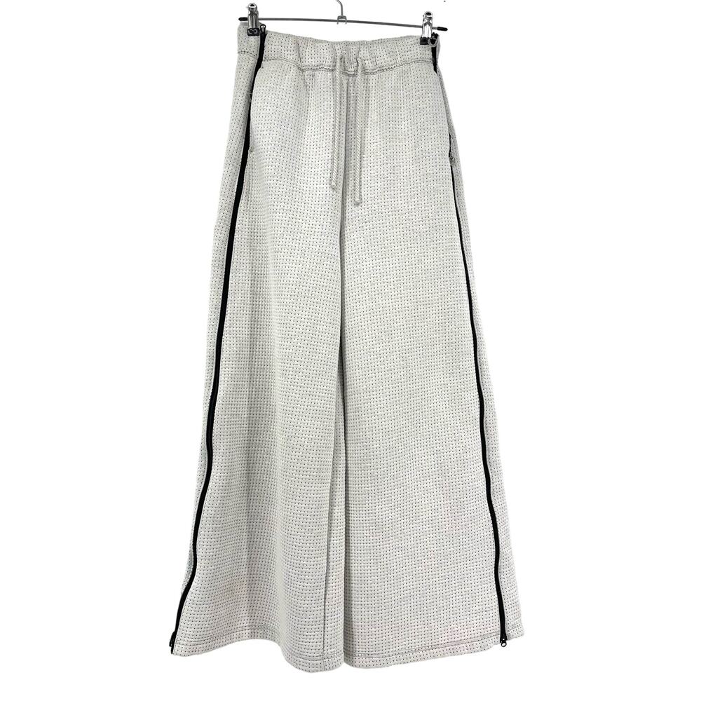 Nike City Women’s S Long Ready Light Bone/Black Wide Leg Fleece‎ Pants - Picture 5 of 14